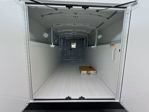 New 2025 Chevrolet Express 3500 Work Van w/ Power Convenience Package image 30