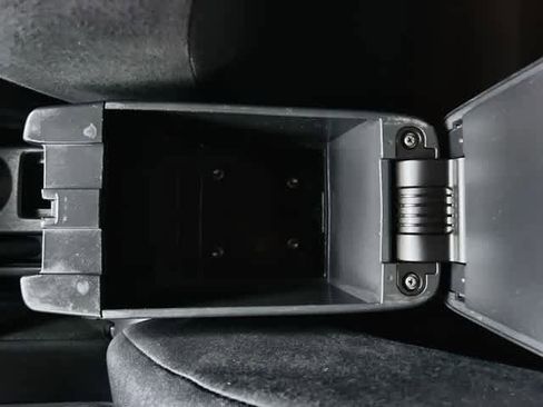 Used 2012 Scion xB FWD image 26