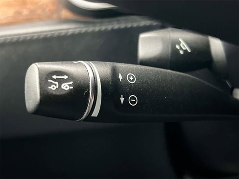 Used 2021 Tesla Model X Long Range image 26