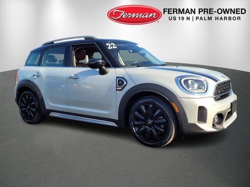 Used 2022 MINI Cooper Countryman S w/ Signature Upholstery Package image 1