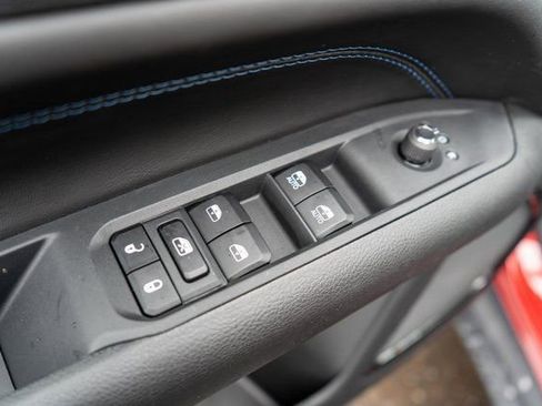 New 2026 Jeep Compass Limited image 13