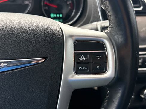 Used 2012 Chrysler 200 S image 19