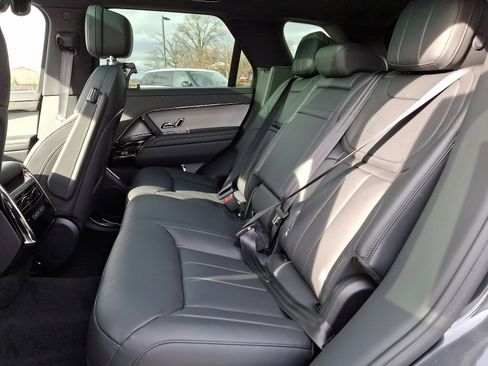 New 2025 Land Rover Range Rover Sport SE image 7