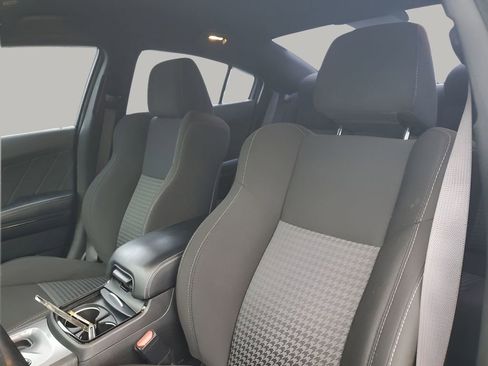 Used 2021 Dodge Charger R/T w/ Blacktop Package image 28