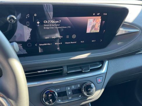 Used 2024 Buick Envista Preferred w/ Convenience I Package image 20