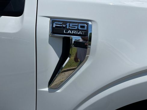 Used 2022 Ford F150 Lariat image 6