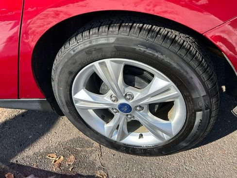 Used 2013 Ford Focus SE image 28