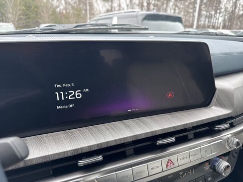 New 2025 Kia Telluride EX image 3