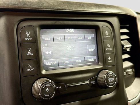 Used 2020 RAM 1500 Big Horn image 16