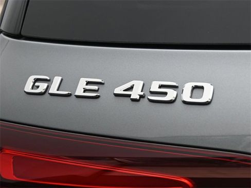 New 2026 Mercedes-Benz GLE 450 4MATIC image 27