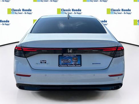Used 2023 Honda Accord EX-L image 7