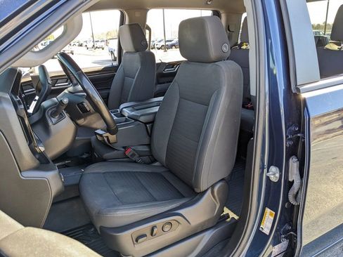 Used 2023 Chevrolet Silverado 1500 RST image 40