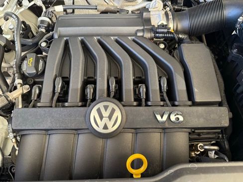 Used 2021 Volkswagen Atlas SE image 41