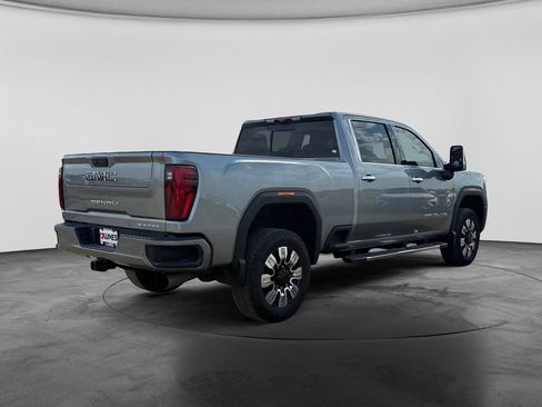 Used 2024 GMC Sierra 3500 Denali w/ Denali Reserve Package AWD/4WD image 8