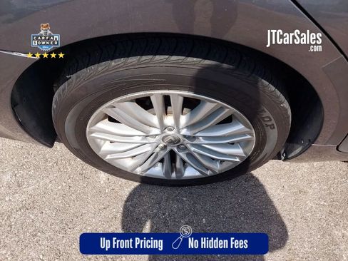 Used 2014 Lexus ES 350 w/ Luxury Package FWD image 16