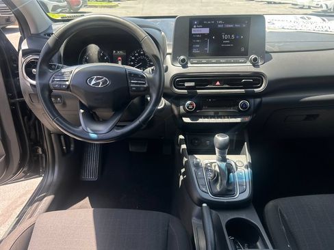 Used 2022 Hyundai Kona SEL w/ Convenience Package AWD/4WD image 13