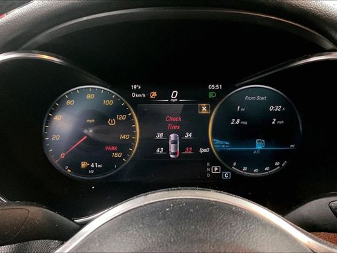 Used 2021 Mercedes-Benz C 300 4MATIC Sedan image 10