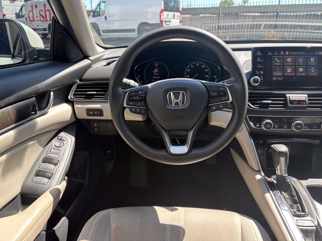 Used 2018 Honda Accord EX image 6