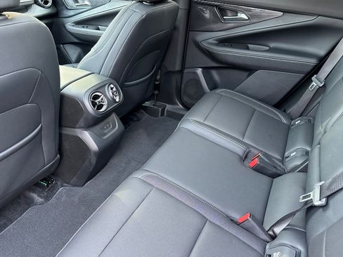 Used 2024 Chevrolet Blazer EV LT image 12