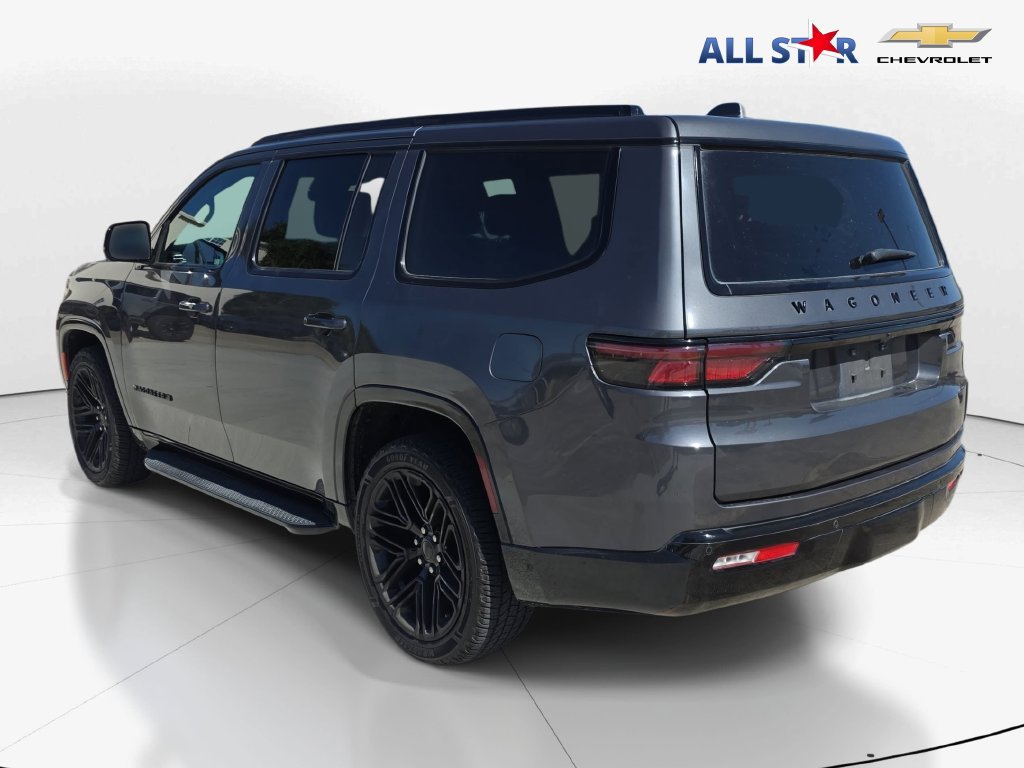 Used 2023 Jeep Wagoneer Series II RWD image 6