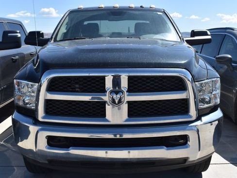 Used 2016 RAM 2500 Tradesman w/ Chrome Appearance Group AWD/4WD image 2