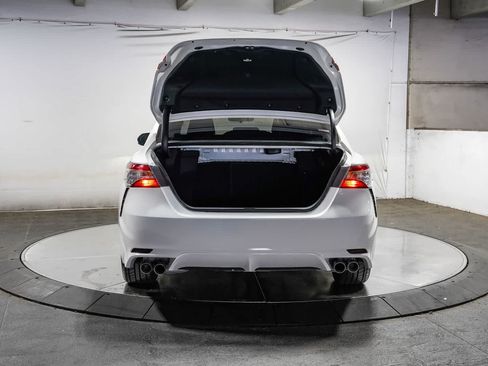 Certified 2020 Toyota Camry SE w/ Carpet Mat Package FWD image 26