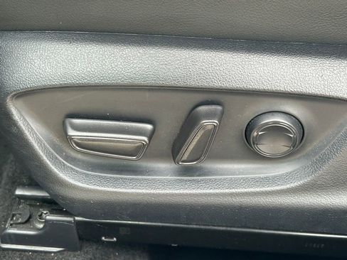 Certified 2024 Toyota Camry SE FWD image 21