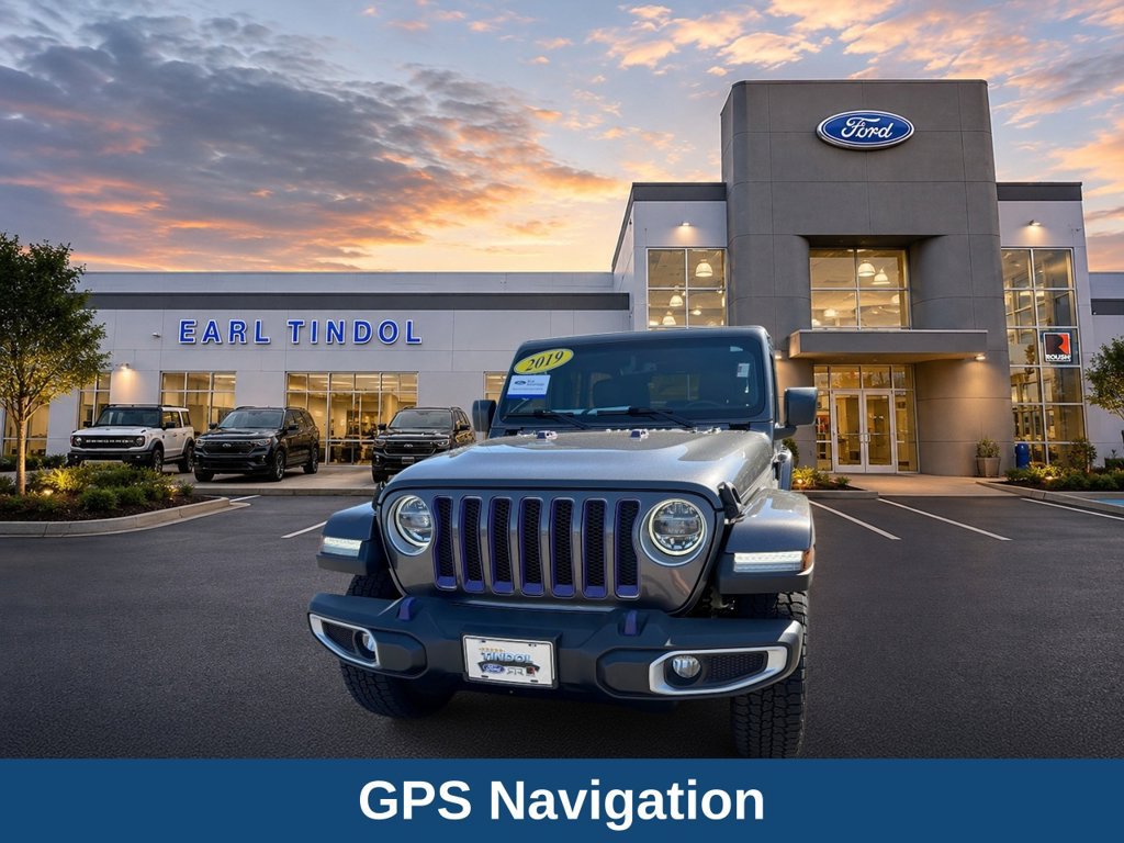 Used 2019 Jeep Wrangler Unlimited Sahara AWD/4WD image 3
