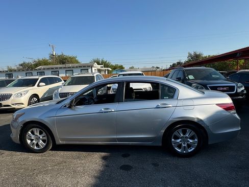 Used 2008 Honda Accord LX-P image 3