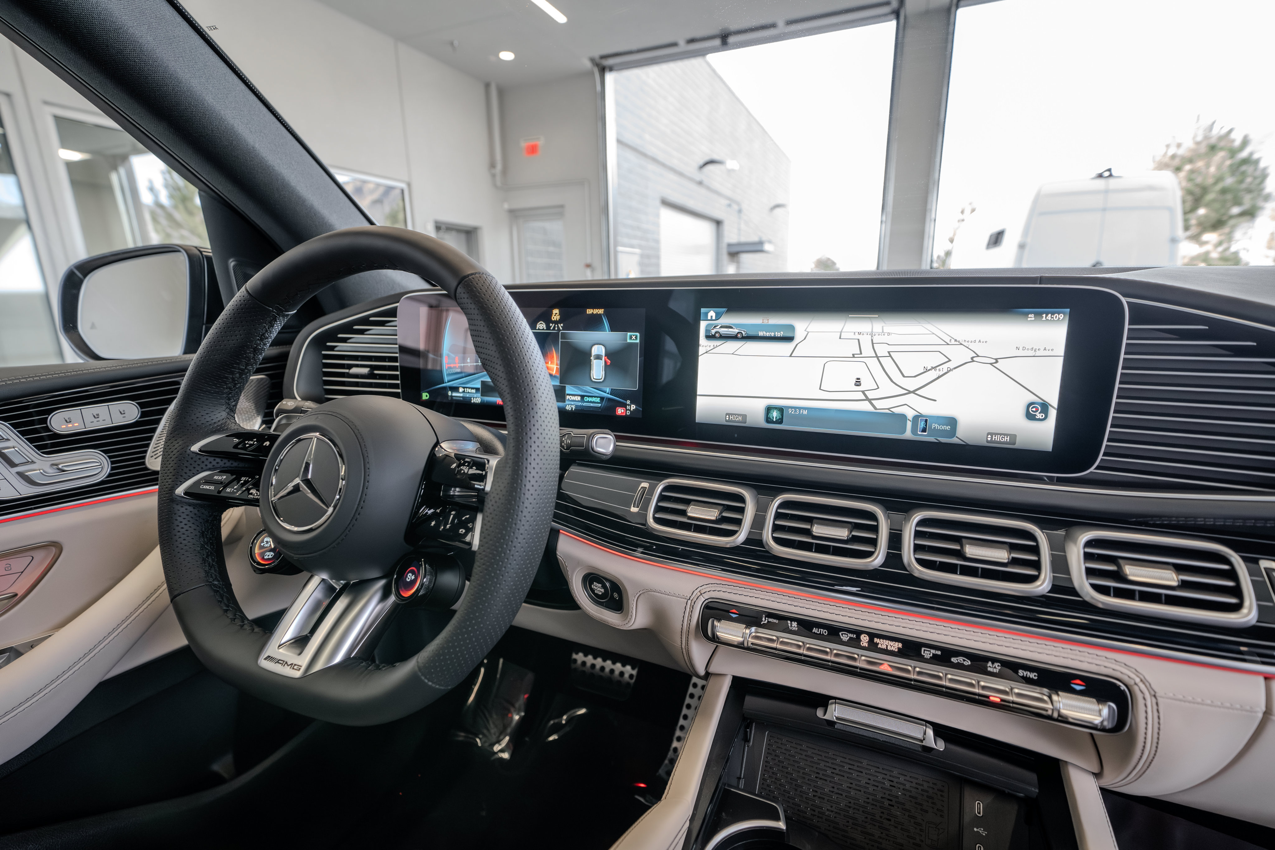 Used 2026 Mercedes-Benz GLE 53 AMG 4MATIC image 19