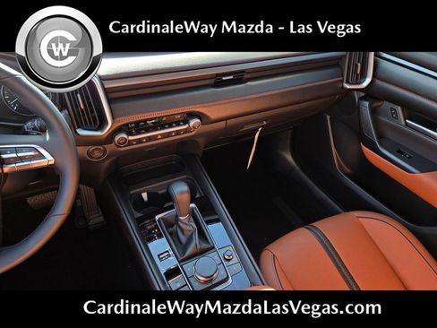 New 2025 MAZDA CX-50 Meridian Edition w/ Apex Package AWD/4WD image 18