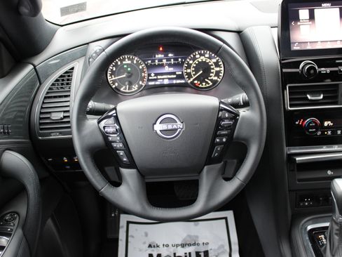 Certified 2024 Nissan Armada SL w/ Midnight Edition Package image 28