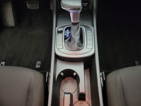 Used 2025 Hyundai Kona SEL image 27