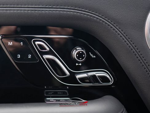 Used 2020 Land Rover Range Rover Long Wheelbase HSE image 37