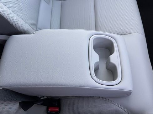 New 2026 Toyota Camry XLE image 18