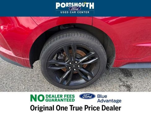 Used 2024 Ford Edge ST w/ Equipment Group 401A image 32