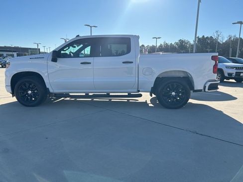 Used 2024 Chevrolet Silverado 1500 Custom w/ LPO, Dark Essentials Package image 5