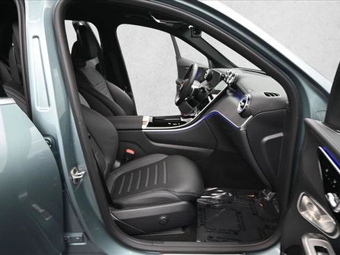 Certified 2026 Mercedes-Benz GLC 300 4MATIC image 28