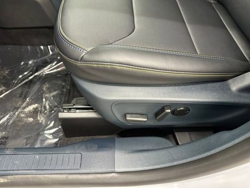 New 2026 Ford Maverick Lobo AWD/4WD image 39