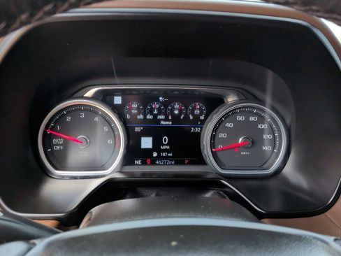 Used 2021 Chevrolet Tahoe High Country w/ Premium Package RWD image 21