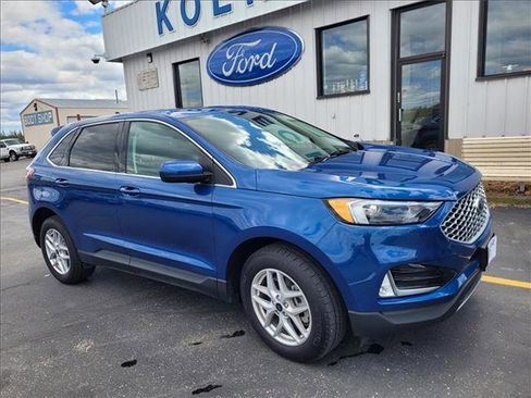 Certified 2024 Ford Edge SEL w/ Convenience Package AWD/4WD image 4