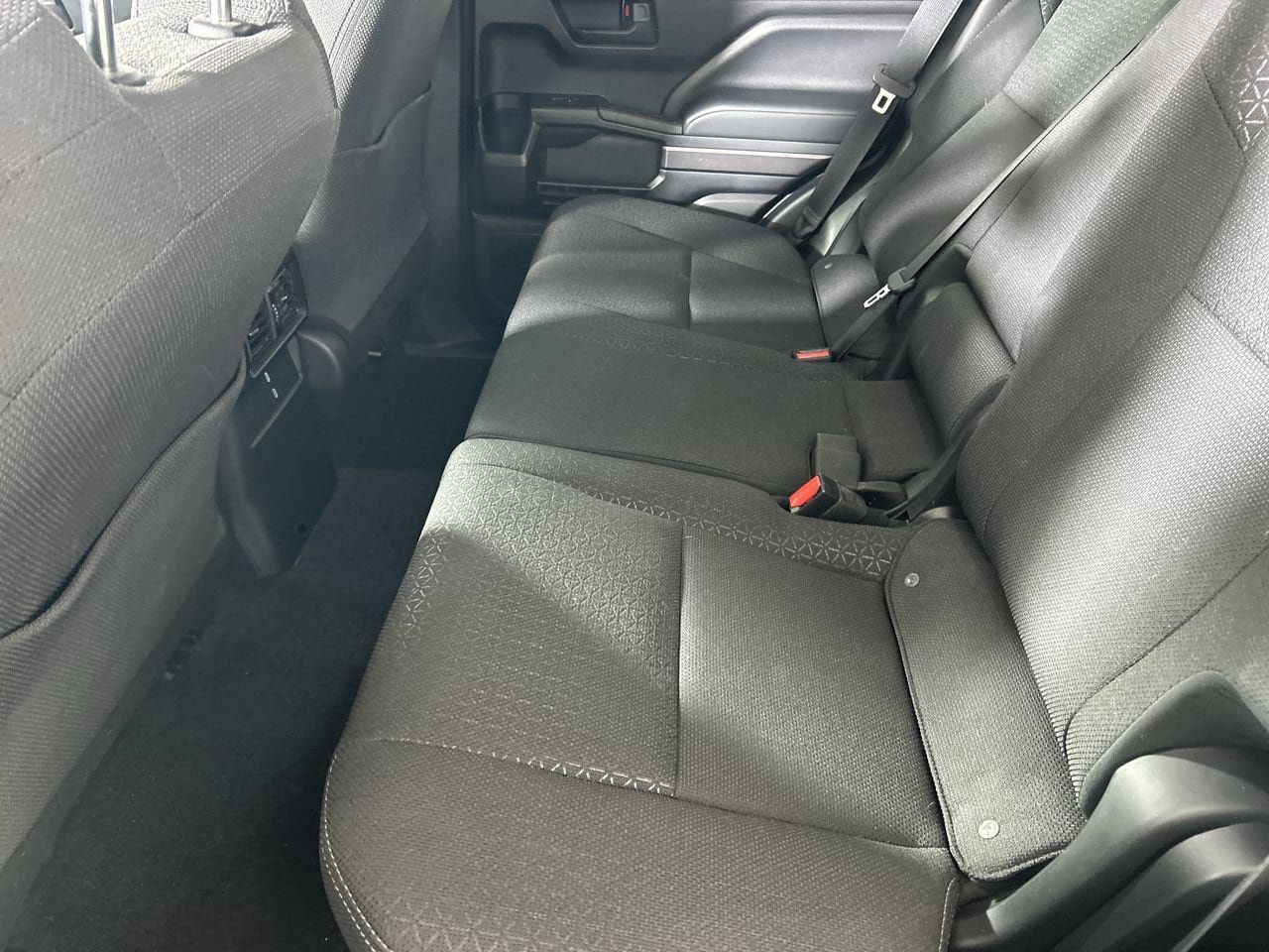 Used 2025 Toyota 4Runner SR5 RWD image 24