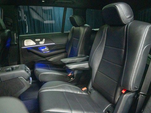 New 2026 Mercedes-Benz GLS 450 4MATIC image 15