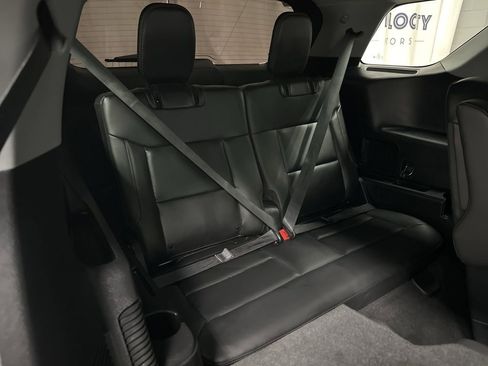 Used 2024 Ford Explorer XLT w/ Equipment Group 202A image 41