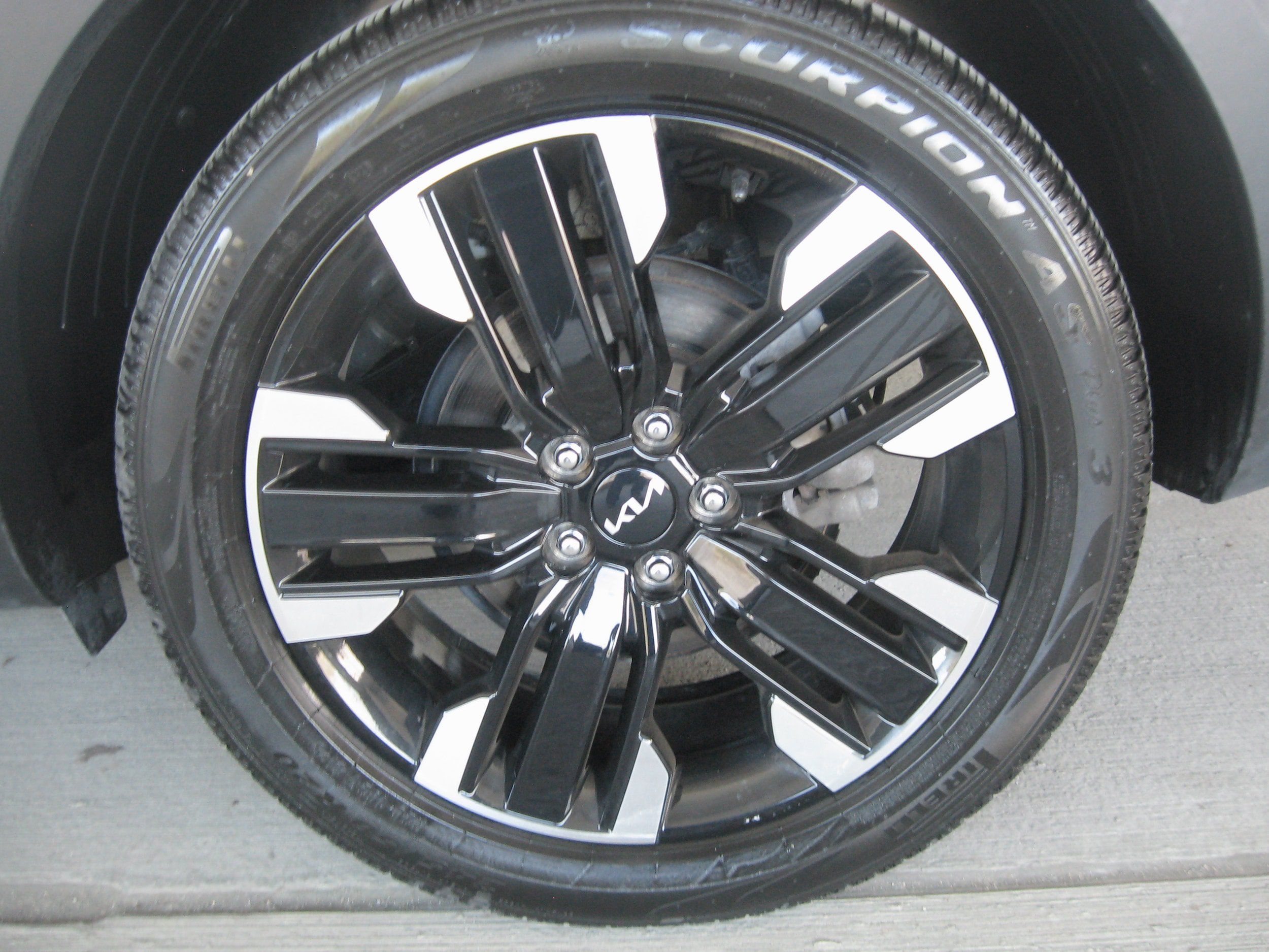 Certified 2024 Kia Telluride SX Prestige AWD/4WD image 26