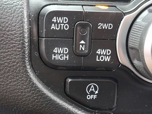 Used 2022 RAM 1500 Big Horn AWD/4WD image 26