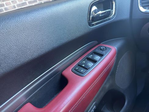 Used 2019 Dodge Durango R/T w/ Technology Group image 12