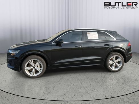 Used 2023 Audi Q8 Premium Plus AWD/4WD image 3