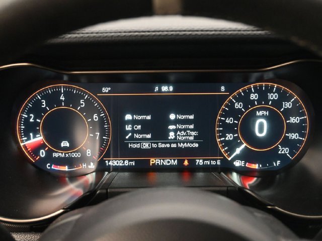 Used 2022 Ford Mustang Shelby GT500 w/ Technology Package RWD image 9