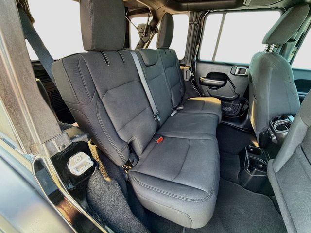 Used 2021 Jeep Wrangler Unlimited Sport AWD/4WD image 28